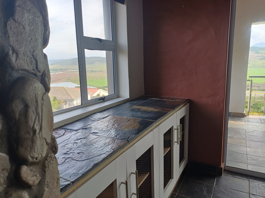 3 Bedroom Property for Sale in Reebok Western Cape